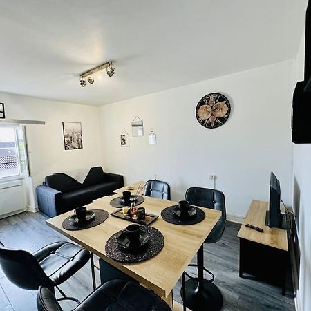 Isval Wifi-Hyper Centre Cognac Apartment Luaran gambar