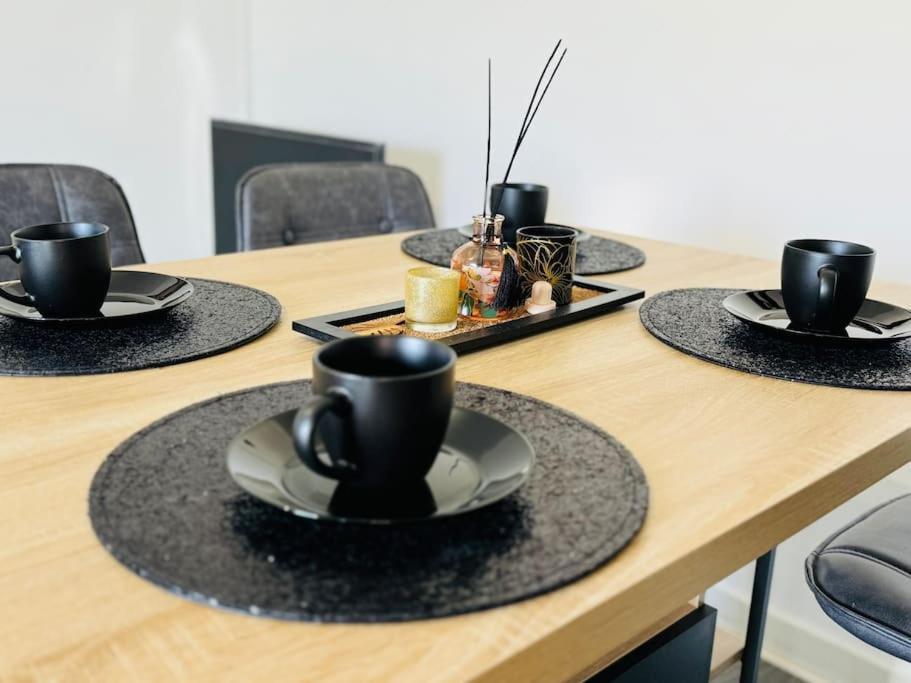 Isval Wifi-Hyper Centre Cognac Apartment Luaran gambar